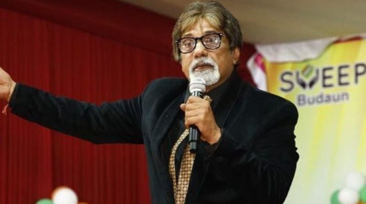 Bollywood Actor Firoz Khan passed away due to heart attack and he known as Amitabh Bachchan's duplicate