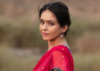 Aishwarya Narkar answered the questions of her fans through social media.