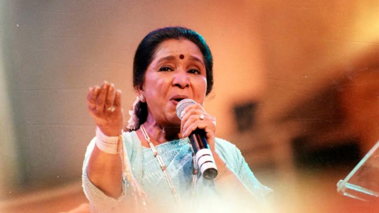 Asha Bhosle Passes Away
