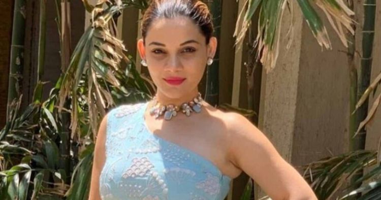 kanika maheshwari faced harassment
